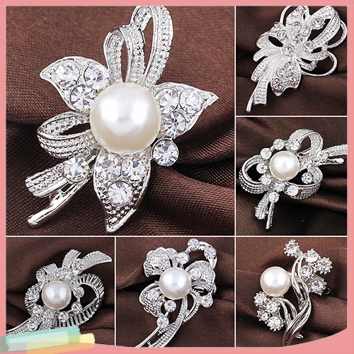 Trâm Cài Áo Hình Bông Hoa Đính Ngọc Trai Xinh Xắn Cho Nữ