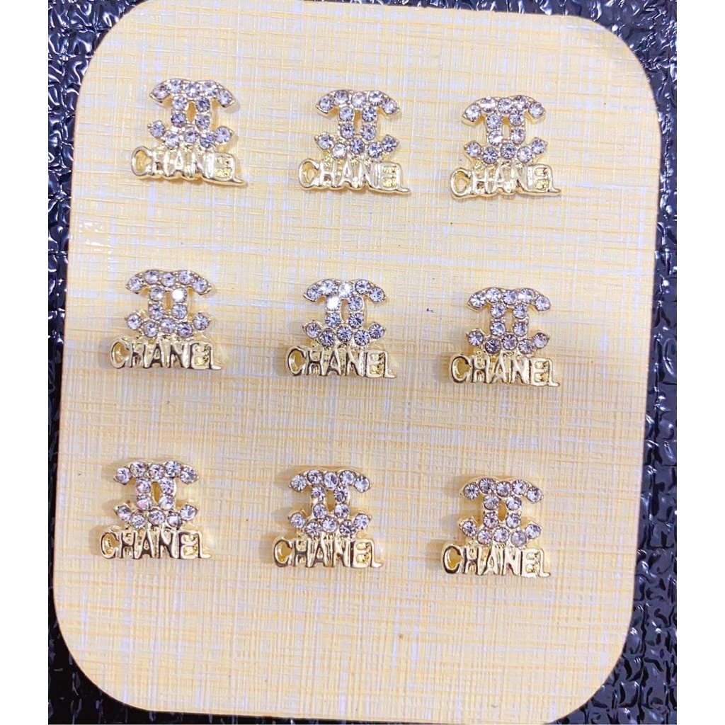 Charm logo thương hiệu gắn đá
