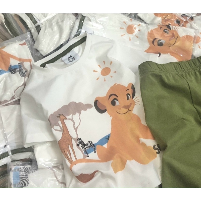 Set bộ áo cộc quần dài in hình Lion Hm cho bé trai size từ 10-22 cân