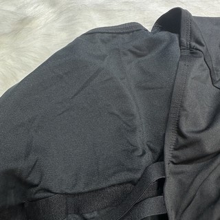 Bikini liền thân một mảnh