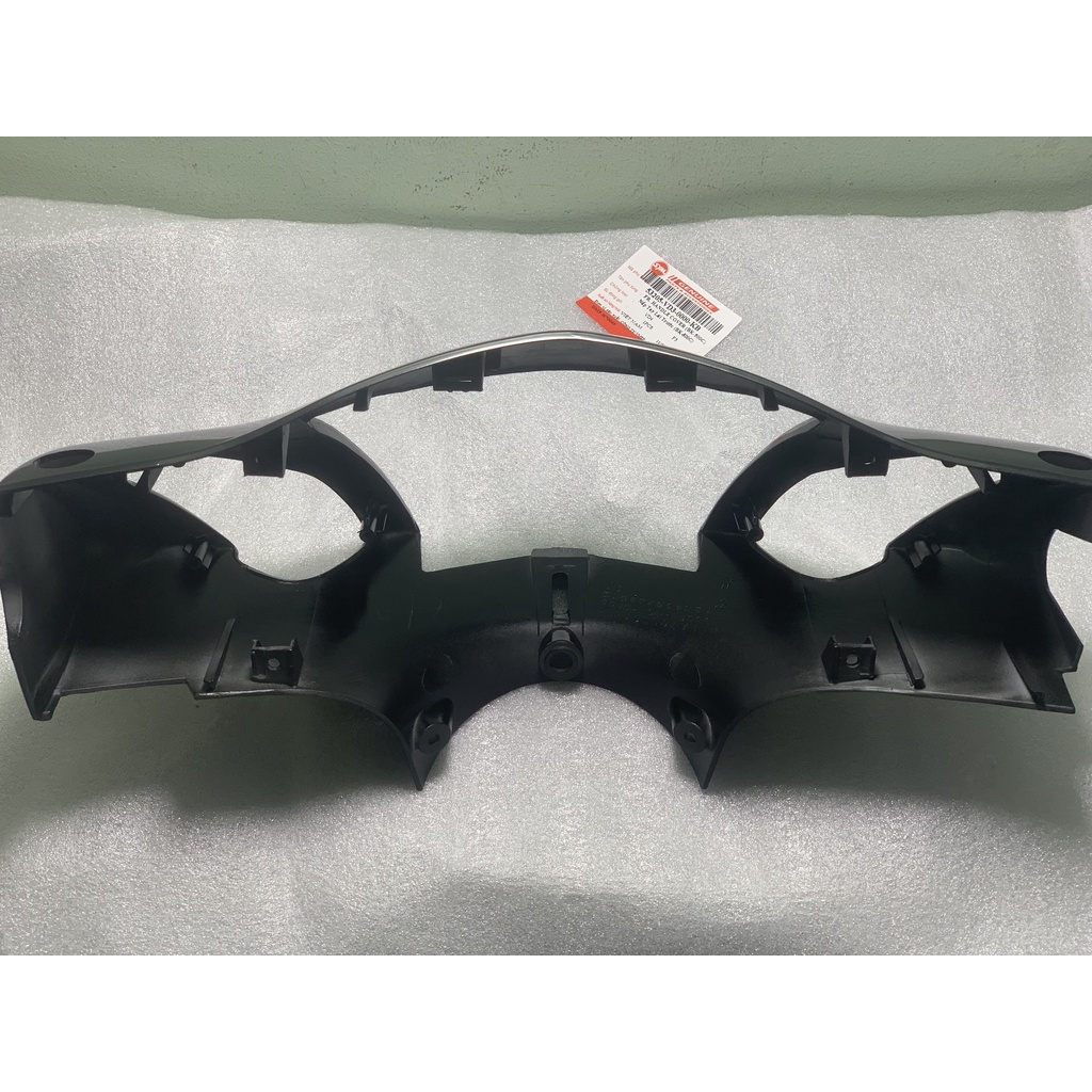 NẮP TAY LÁI TRƯỚC EZ 110 - SYM - Mã VD3