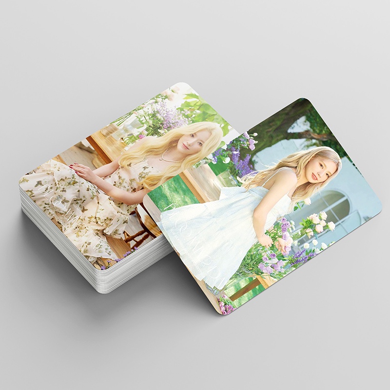 Hộp 55 Tấm Thẻ Hình LOMO  I-DLE Photocards 2023