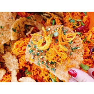 CƠM CHÁY LẮC KHÔ GÀ 300GR