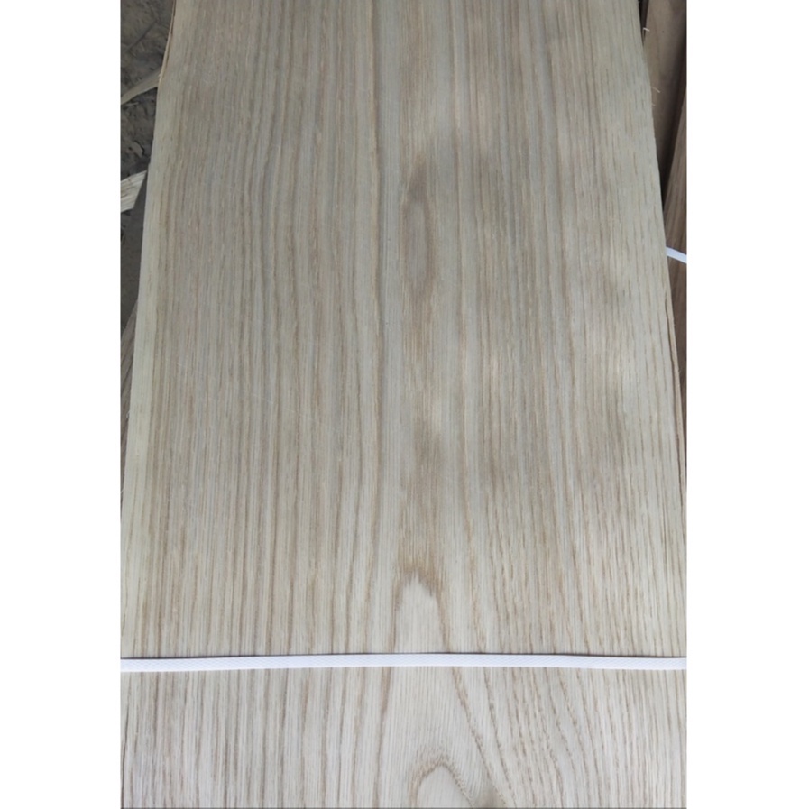 Ván lạng Sồi (Veneer W. Oak QC 0.52*400*1700mm) dùng dán thùng loa, nội thất...