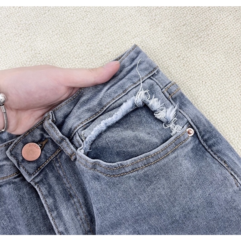 Quần jeans bò xẻ gấu hai bên, ống may viền siêu xinh hàng QC - hàng có sẵn