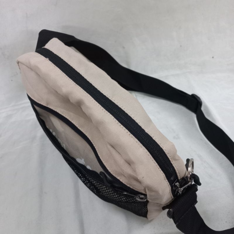 Túi đeo chéo nam nữ/ kangol/ túi 2hand/ secondhand