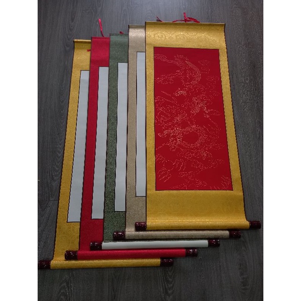 Biểu viết thư pháp bo lụa kích thước 40x100cmGiá 70k/1 tờ