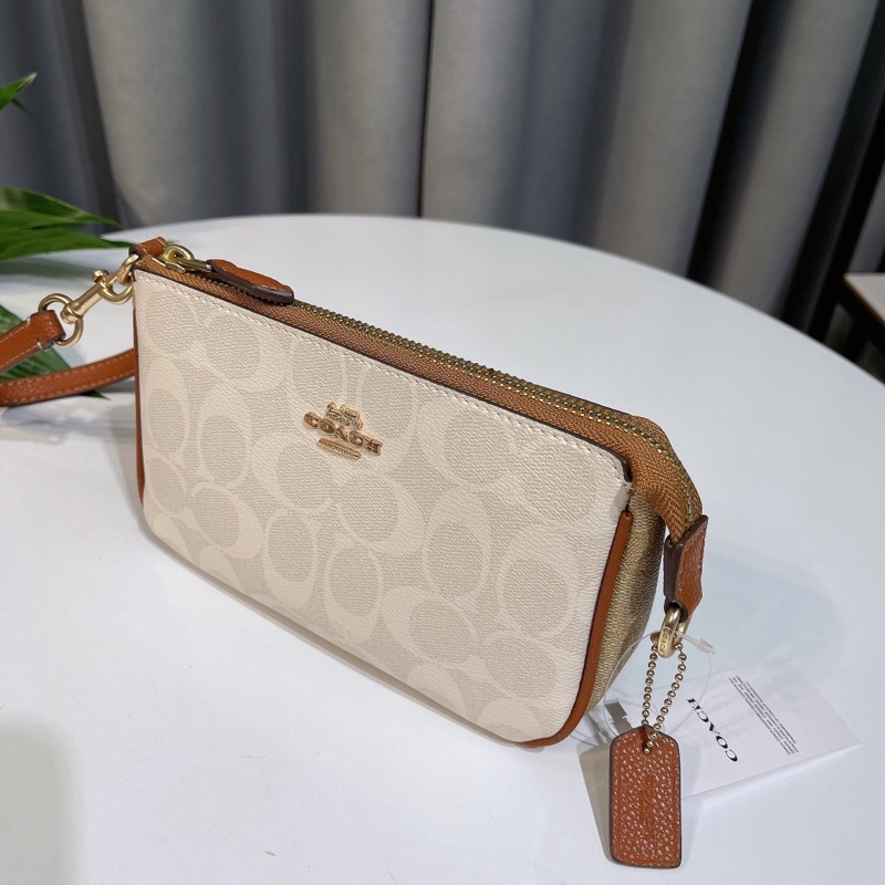 TÚI COACH KẸP NÁCH NOLITA CA444