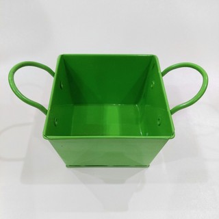 Xô thiếc nhỏ đựng đồ