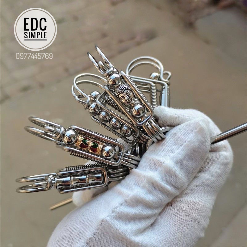 Móc khoá inox 304 thủ công cao cấp sử dụng que hàn 2 ly cứng cáp và sáng bóng