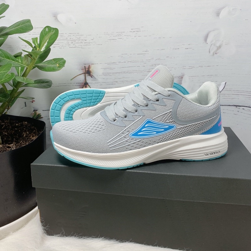 Giày thể thao nữ xám nhạt loại đẹp 715