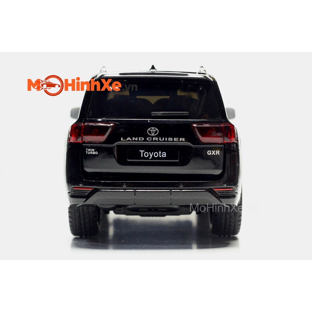 MÔ HÌNH XE LAND CRUISER LC300 FULL KÍNH 1:24 HÃNG KHÁC