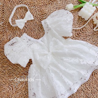 Váy ren trắng cổ V bé gái