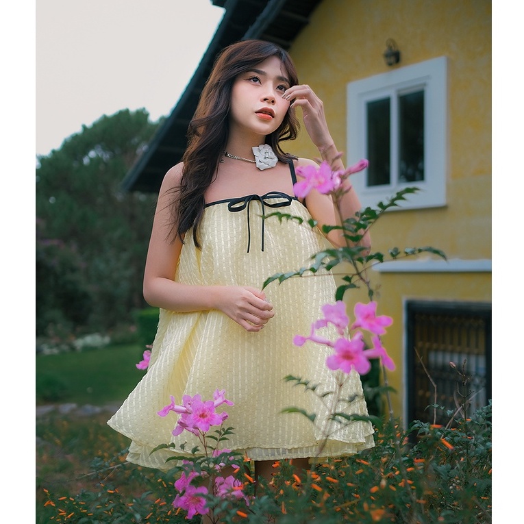 Đầm xoè hai dây SheByShj phom rộng màu vàng - Cassie Dress