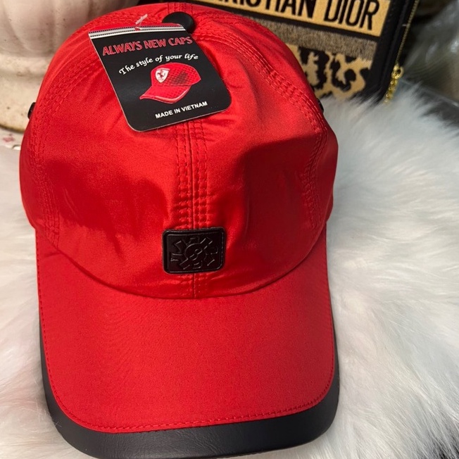 Nón Kết Dù Mẫu Thời Trang Lun Cháy Hàng_Giá Tận Xưởng_Nhận Ngay Quà Tặng Đi Kèm 10 Khẩu Trang Xu Poly Cao Cấp.