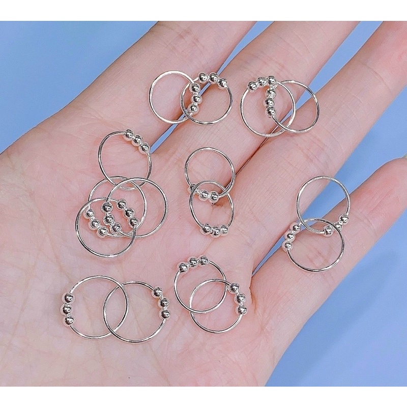 Khoen tai bạc cho bé gái