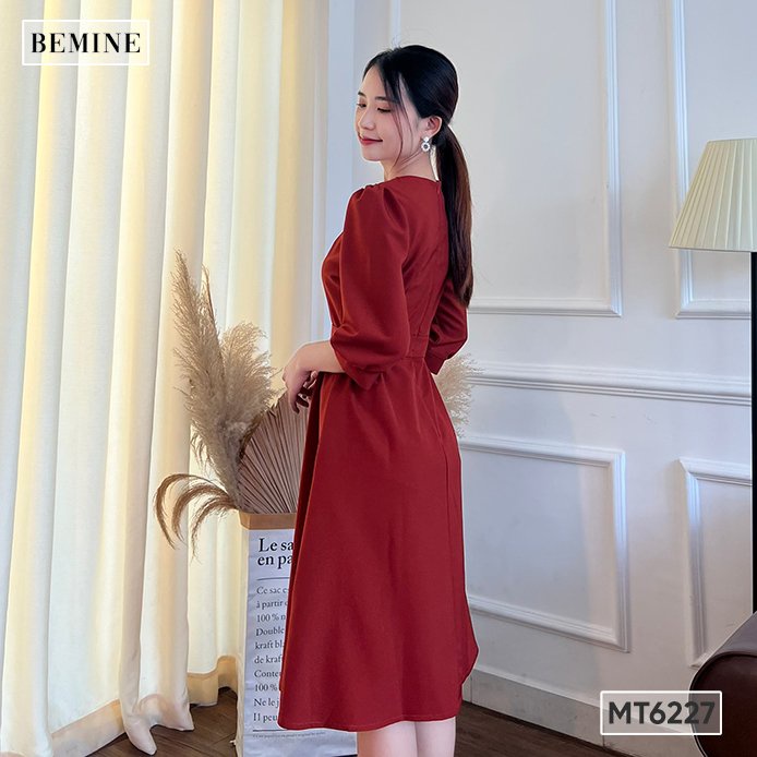 Đầm cổ xếp li tay dài eo đinh nút BEMINE MT6227