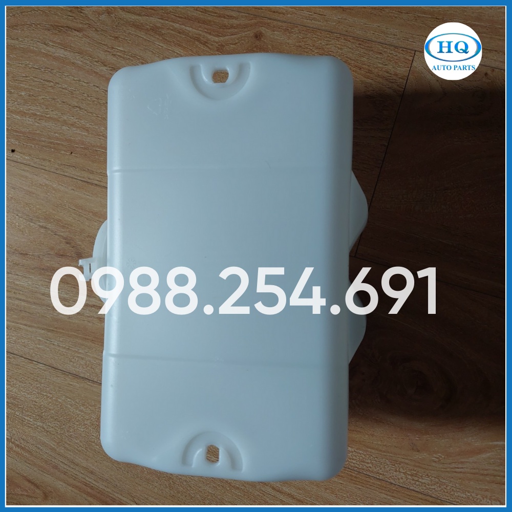 Bình nước rửa kính kèm mô tơ xe Dongben tải 1021,Dongben K9, Dongben X30,SRM, xe SYM T880, SYM V5