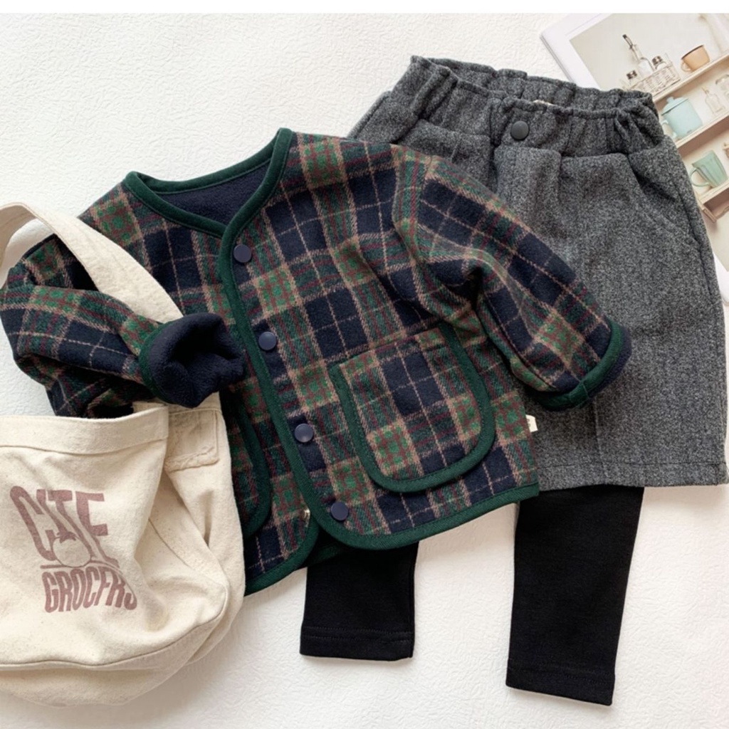 Áo Khoác Cardigan Lót Lông Cừu Giữ Ấm Họa Tiết Kẻ Sọc Thời Trang Thu Đông Phong Cách Hàn Quốc Cho Bé Trai / Gái