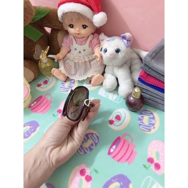 Kính mát si tuyển