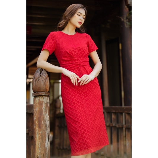 Đầm Clothesrack cổ tròn xoắn eo Caily dress 2022