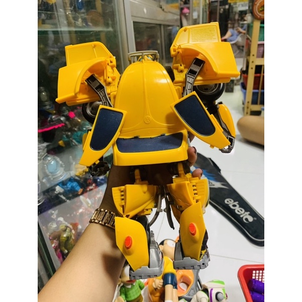 Mô hình Robo Transformer Bumblebee Cổ điển Hasbro