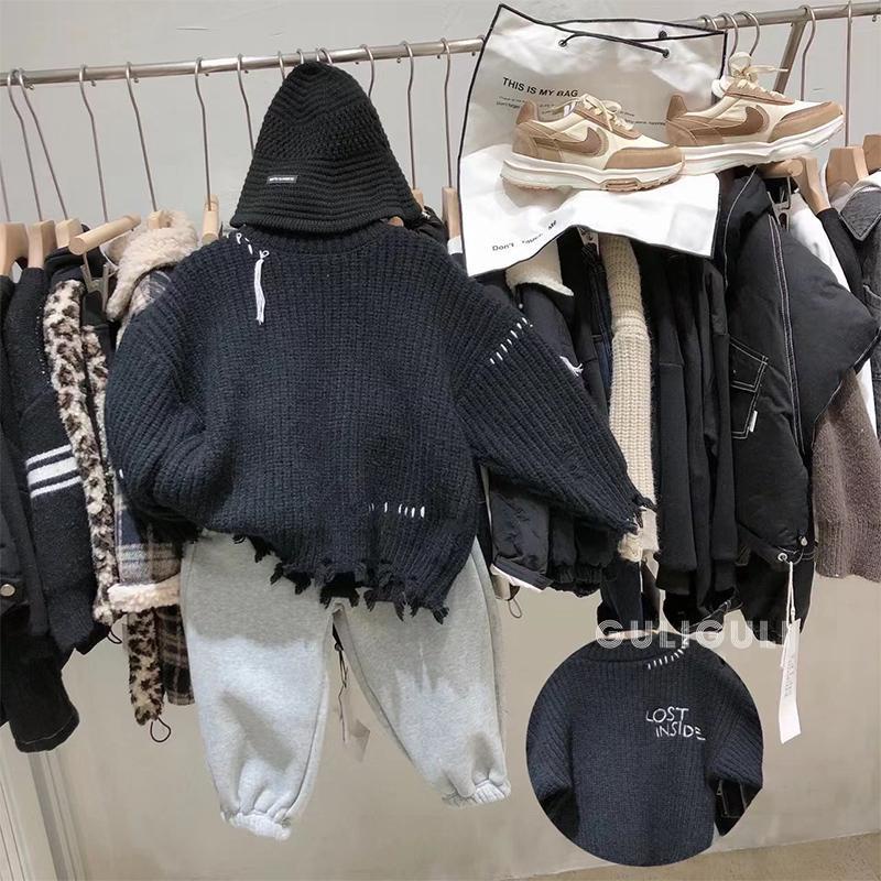 Áo Sweater Đen Thiết Kế Rách Thời Trang Thu Đông Phong Cách Hàn Quốc Cho Bé Trai