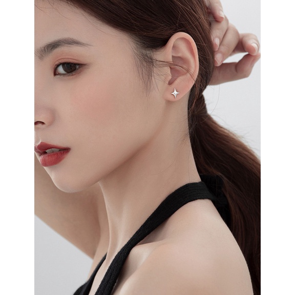 Bông Tai Mạ Bạc 925 Hình Ngôi Sao Bốn Cánh Đơn Giản Thời Trang Cho Nữ