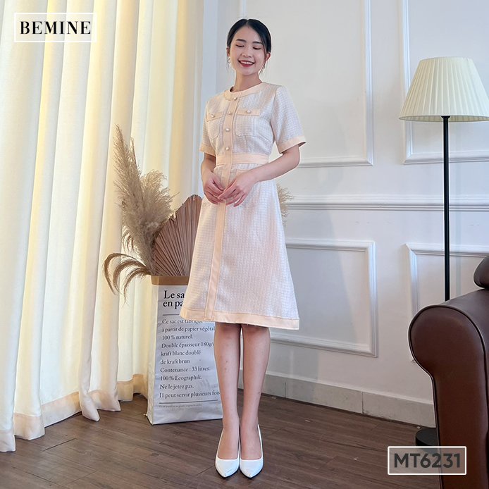 Đầm cổ tròn đính nút túi hộp BEMINE MT6231