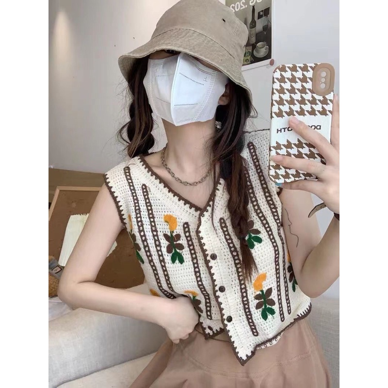 Áo gile hoa màu vàng vinatge cực dễ thương năng động cho nàng