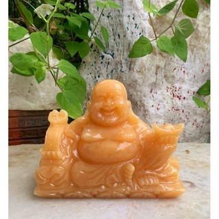Tượng Di Lặc cầm thỏi vàng và gậy như ý dài 16cm cao 11cm màu vàng hoàng long và xanh ngọc onyx