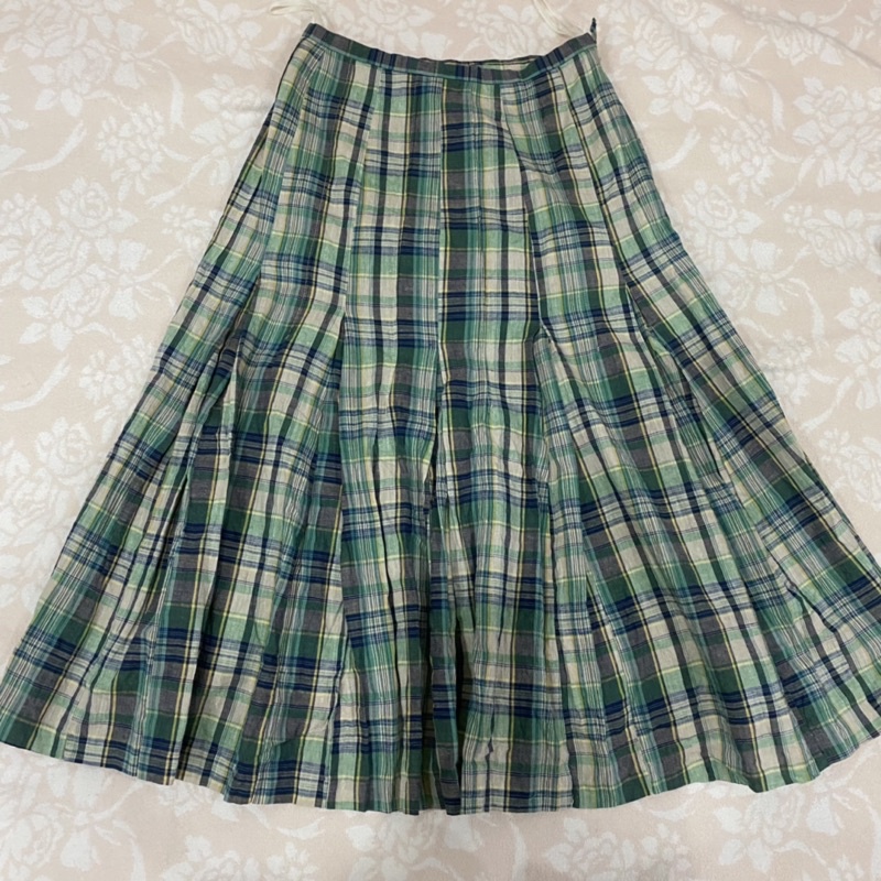 Chân váy dạ và linen dày dặn