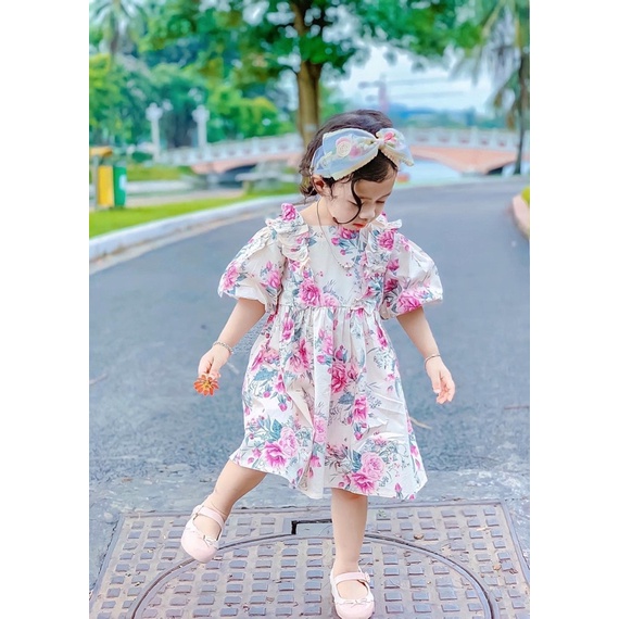 Đầm hoa tay bồng siu xinh cho bé gái♥️