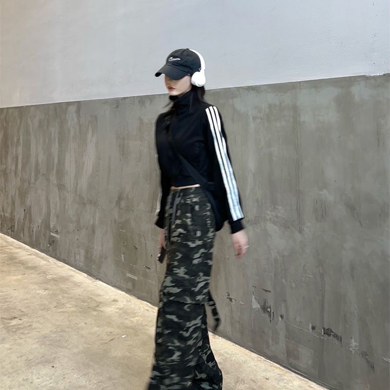 IELGY  Áo Khoác Màu Đen Dáng Ôm Phối Khóa Kéo Thời Trang Cho Nữ