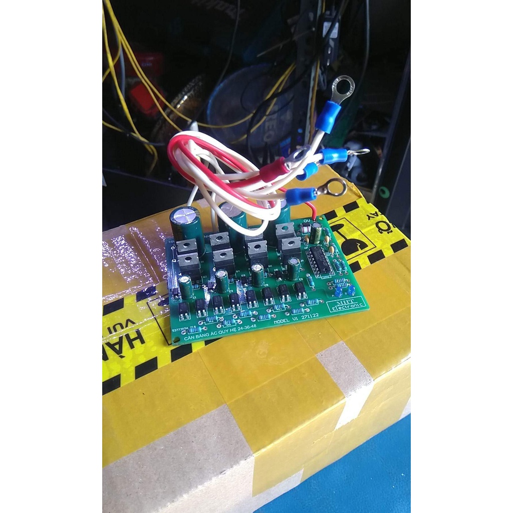 Mạch cân bằng ắc quy chủ động 12v