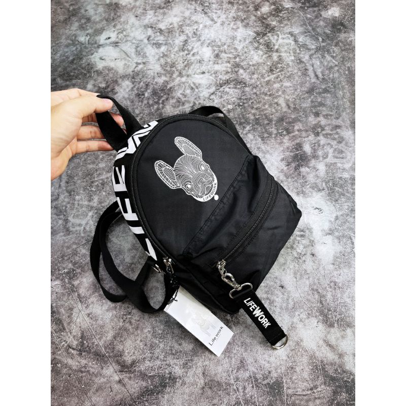 Balo mini Lifework họa tiết đầu chó Bulldog( vải dù mịn)