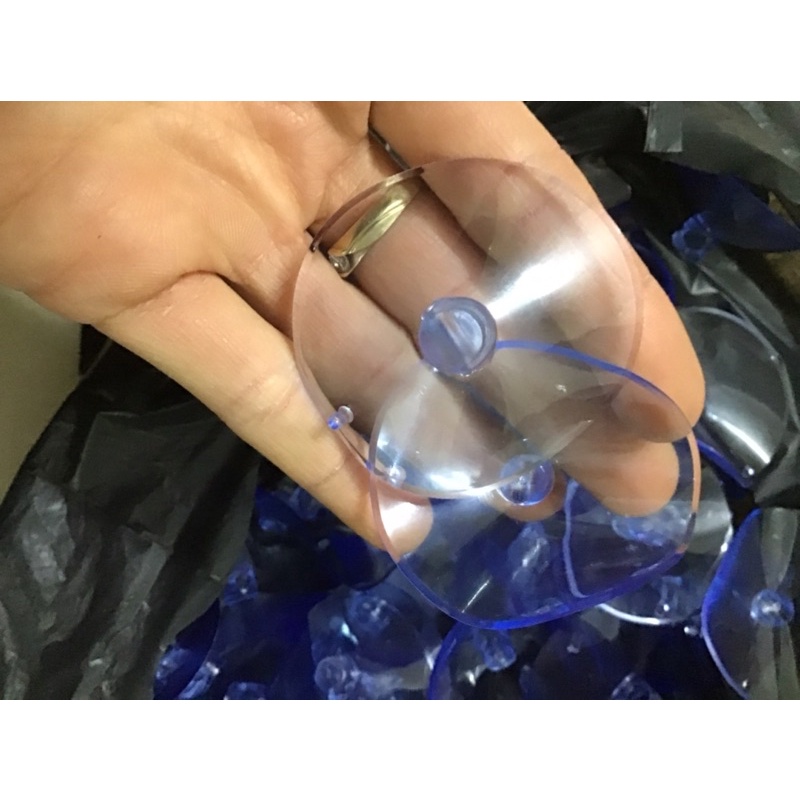 4 Nút hít kính ,miếng cao su hít kính kê mặt bàn loại to