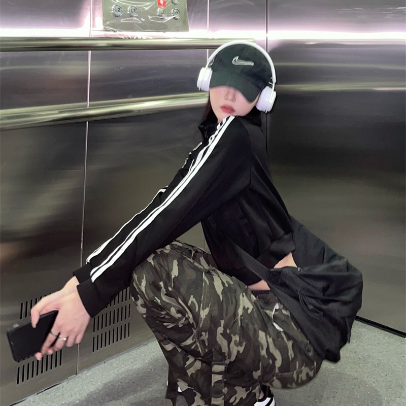 IELGY  Áo Khoác Màu Đen Dáng Ôm Phối Khóa Kéo Thời Trang Cho Nữ