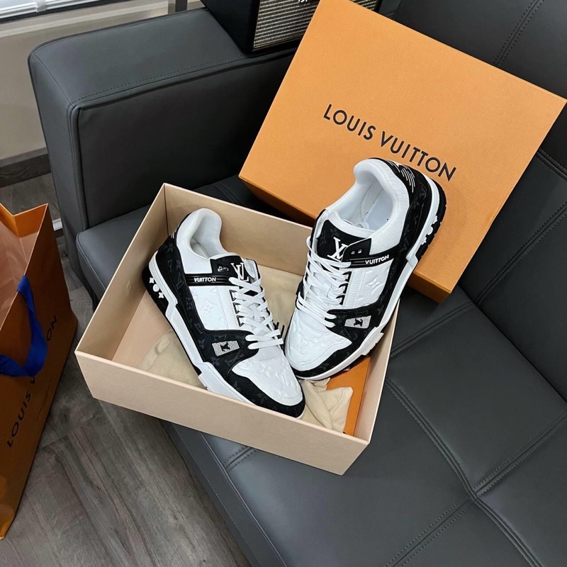 GIÀY LV TRAINER WHITE TRẮNG ĐEN LAI AU DA THẬT