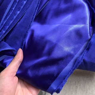 Vải taffeta xanh bóng mờ khổ 1m15 - chất dày dặn, co giãn, đứng form nhẹ - may set đồ thiết kế