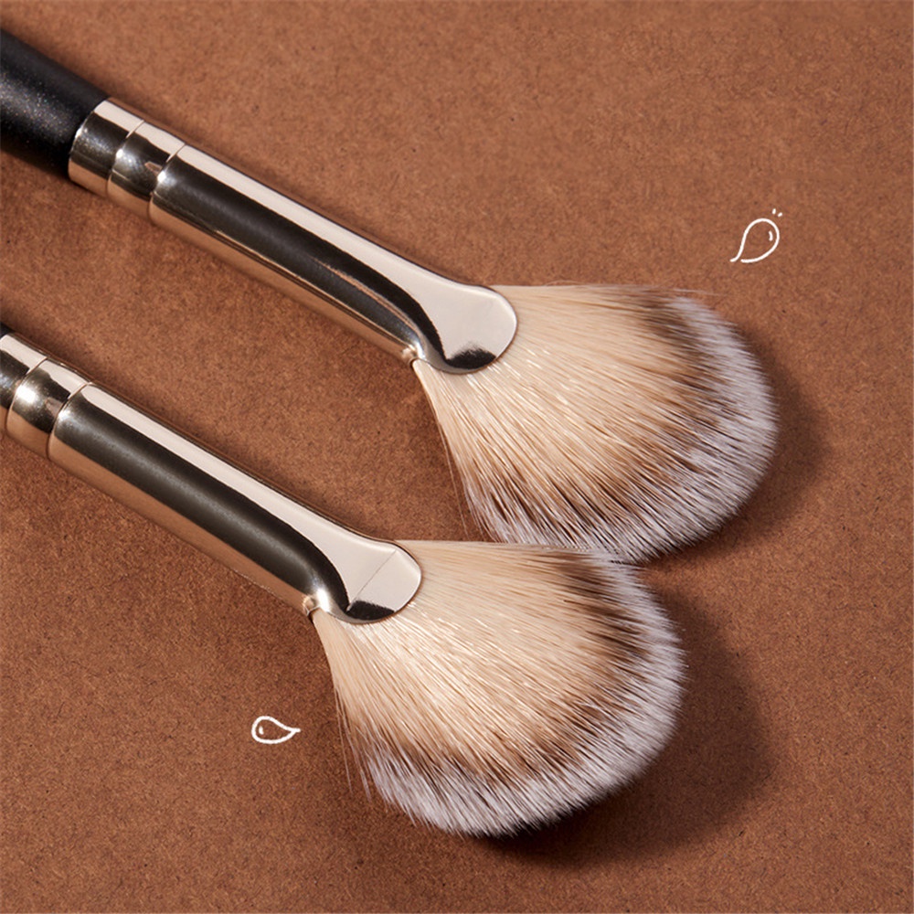 1 Cọ Trang Điểm Lông Mềm Chuyên Dụng Đánh Phấn Má Hồng / Tạo Khối / Bắt Sáng