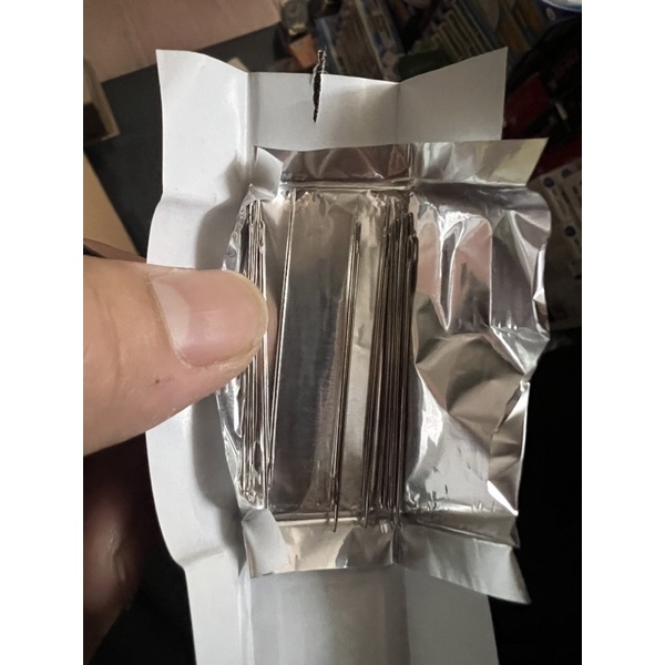 LỐC 10 VĨ KIM MAY TAY ĐỒ