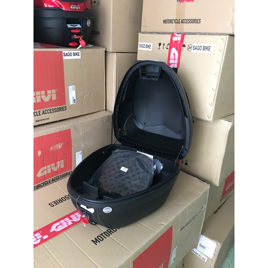 Thùng xe Vespa Primavera, thùng givi B34NT, tựa lưng BB42N, thùng không bao gồm baga, hàng Givi chính hãng, bh 2 năm