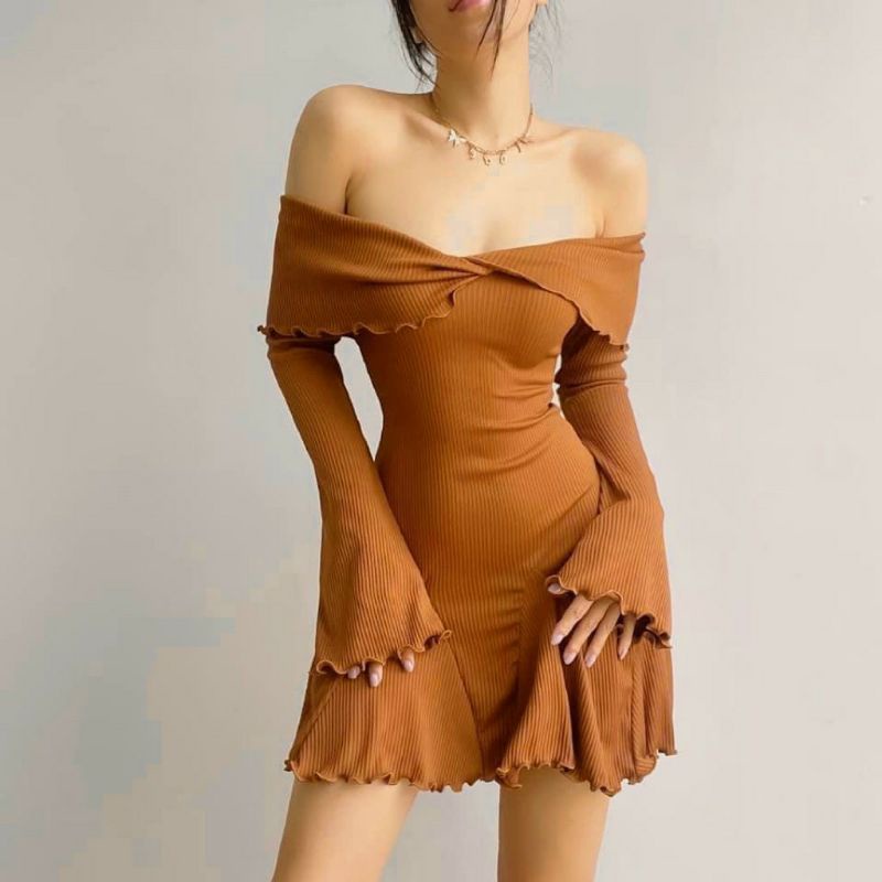 Đầm body đầm trễ vai xoắn cuốn biên cực xinh sang chảnh 69  Fire.vn