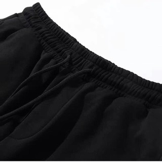 QUẦN SHORT TRƠN ĐEN CHẤT LIỆU NỈ DA CÁ