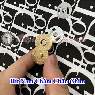 Nút hít nam châm sử dụng chân ghim