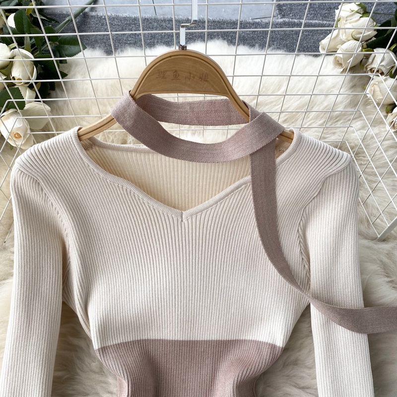 Váy len cổ V nữ kèm dây ruy băng len