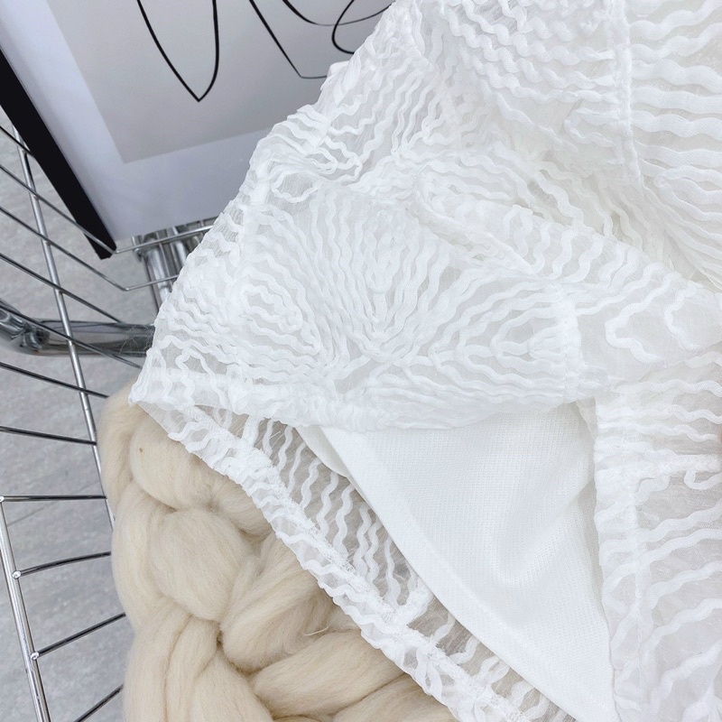 ĐẦM 2S TRẮNG REN HOA RỚT TAY TẦNG 🤍