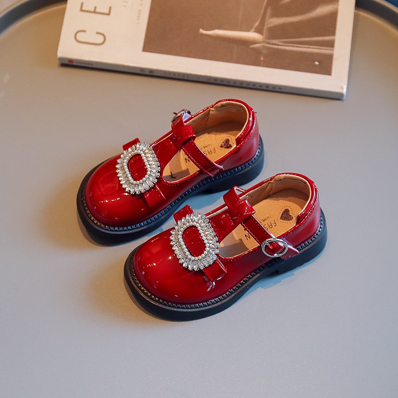 Giày búp bê trẻ em da bóng đính đá đế cao su chống trượt cho bé gái từ 1 tuổi đến 7 tuổi (YY281) Richkidsstore2021