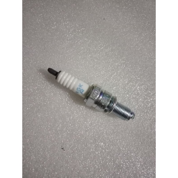 Bugi NGK thái lắp cho xe máy